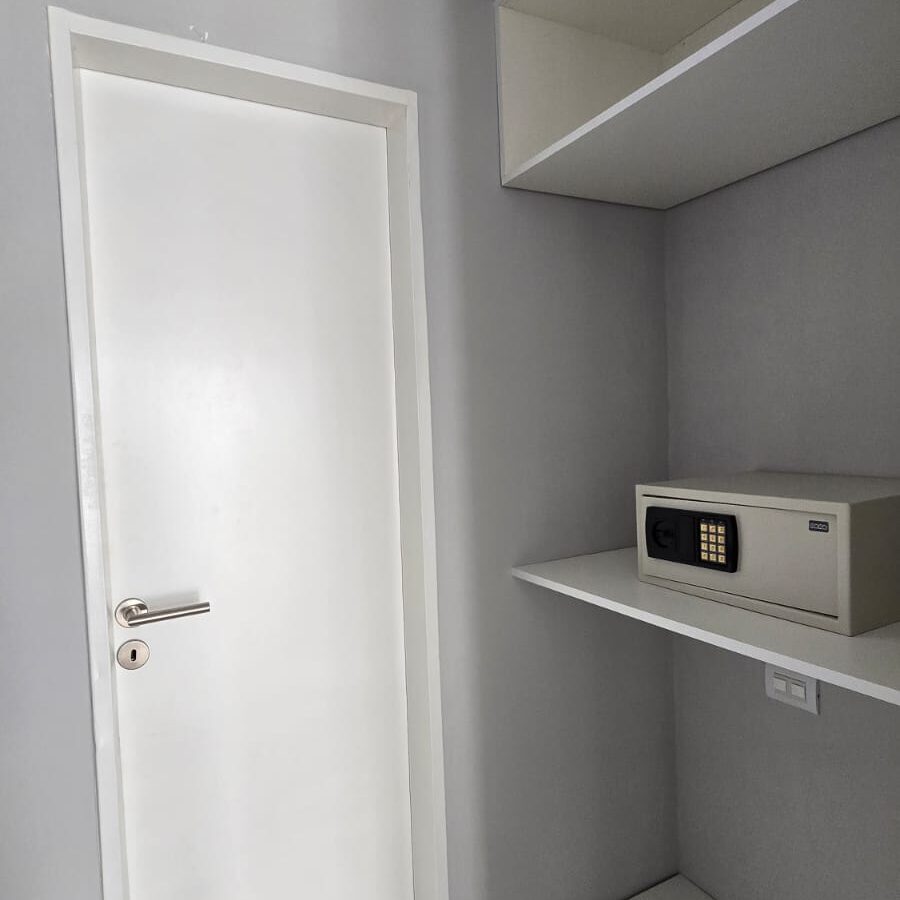 caja fuerte mono amb